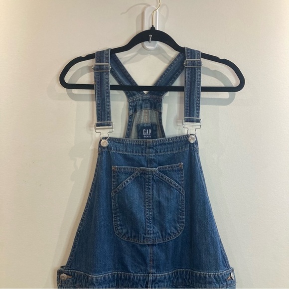 GAP Sz S Patch Pockets Mid Wash Adjustable Straps  Overalls - Picture 3 of 13